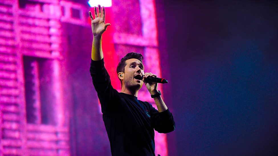 [WATCH] Bastille play Good Grief at Reading 2017