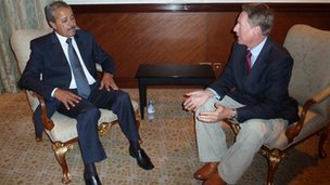 Navaf Faris, BBC muhabiri Frank Gardner ile