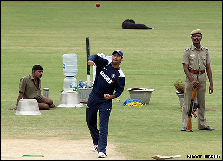 dhoniblog438318getty.jpg