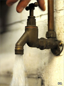 Water tap
