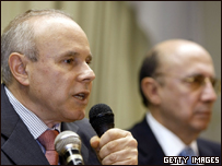 O ministro da Fazenda, Guido Mantega, e o presidente do Banco Central, Henrique Meirelles