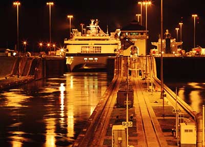 The Miraflores Locks at night