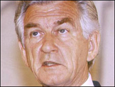 hawke_226b.jpg