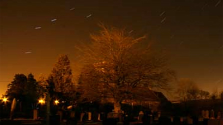geminids_meteors_church.jpg