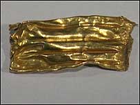 Gold handle