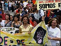 Protesto contra assassinato de travesti brasileiro em Portugal