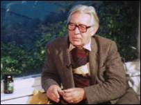 Laurie Lee