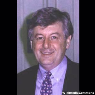 Paul Frampton (WikimediaCommons)