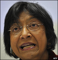 Alta Comissária de Direitos Humanos da ONU, Navi Pillay, durante reunião em Genebra